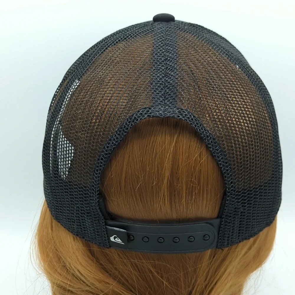 Quiksilver SHRED WHITE AND BLUE Trucker Hat Foam Snapback 55 cm Cap Mesh Black